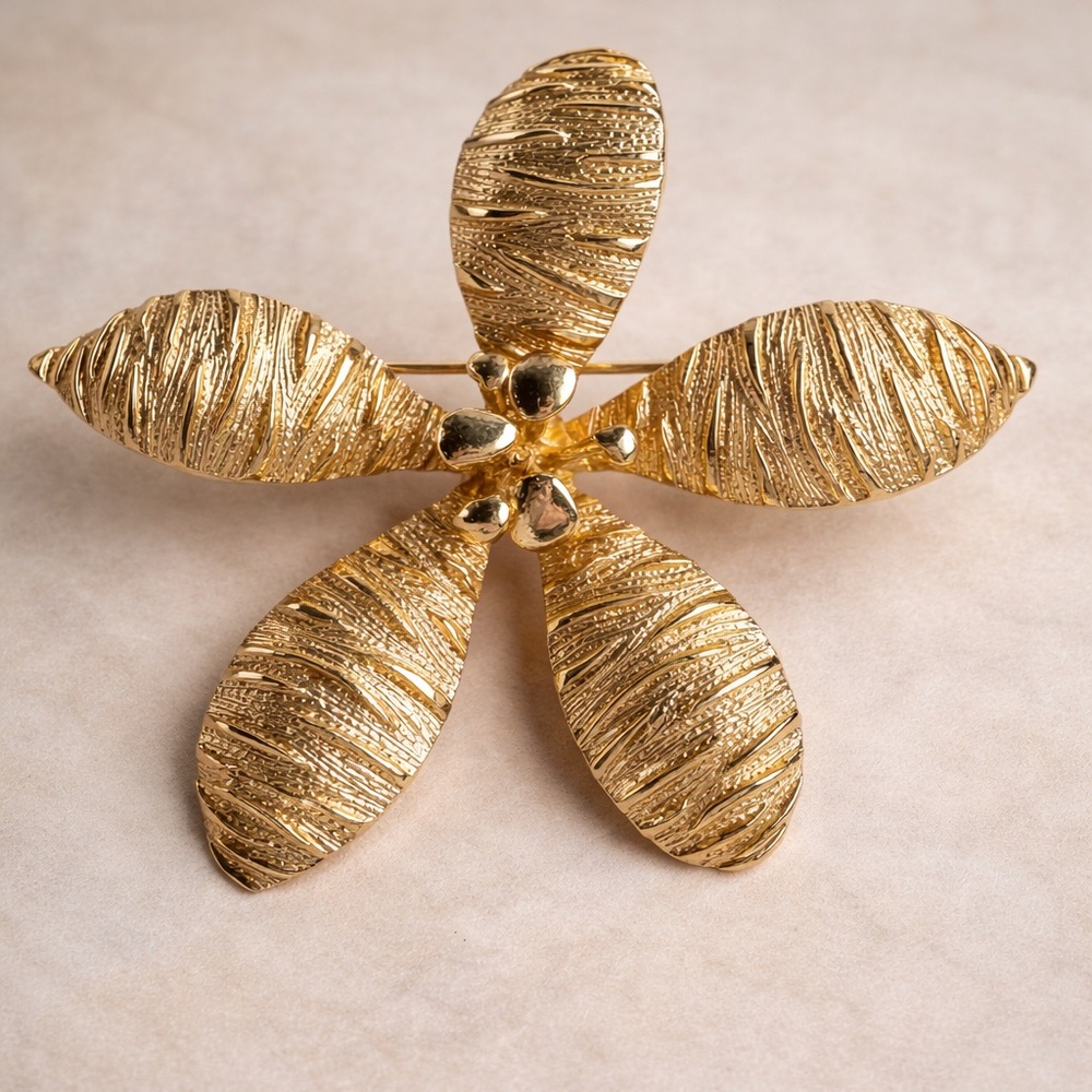 Vintage Gold Flower Brooch‎ Textured Statement Pin